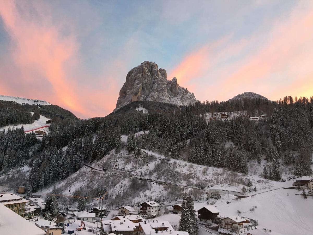 Apartments Mezdi Santa Cristina Val Gardena 外观 照片