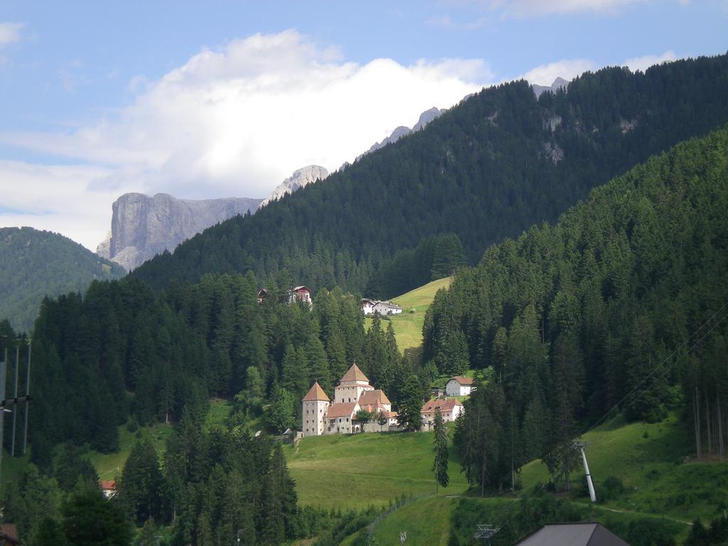 Apartments Mezdi Santa Cristina Val Gardena 外观 照片