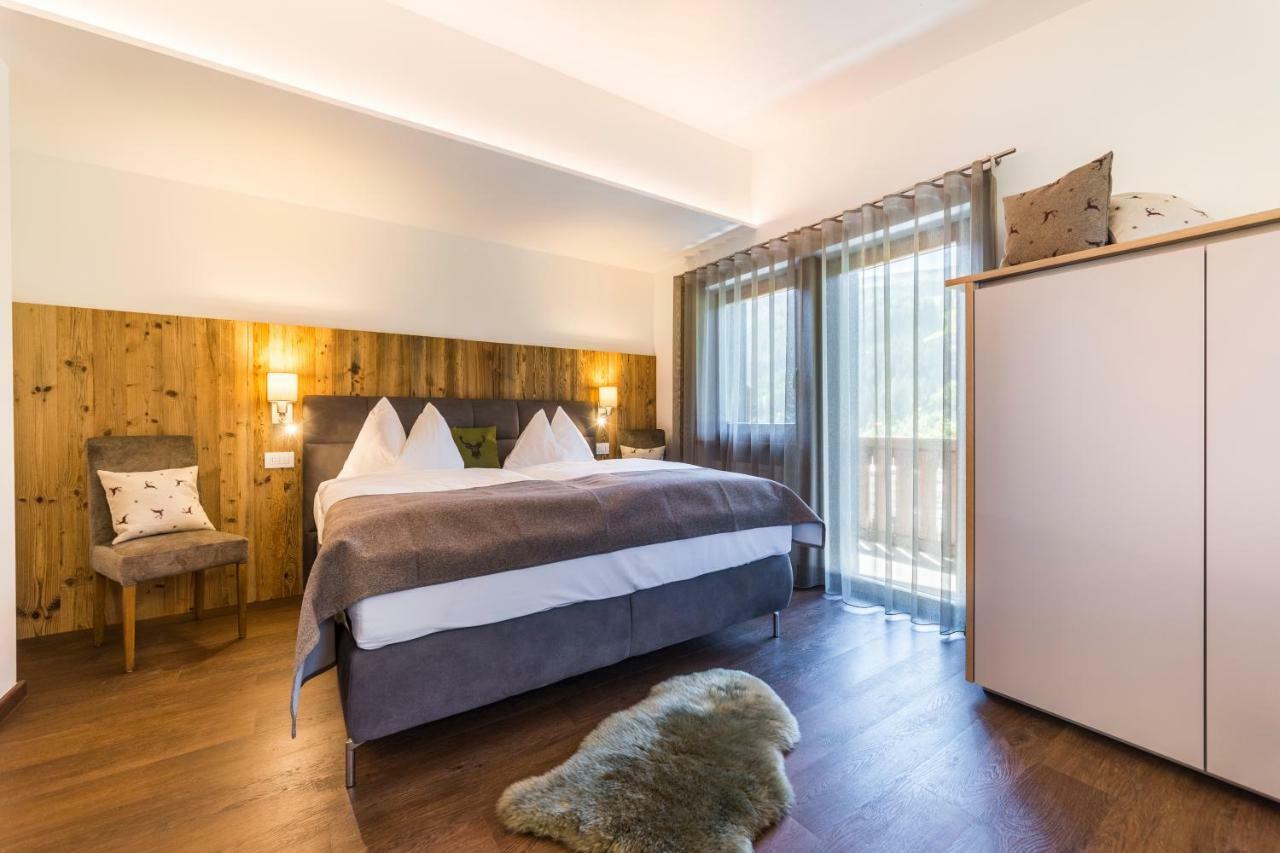 Apartments Mezdi Santa Cristina Val Gardena 外观 照片
