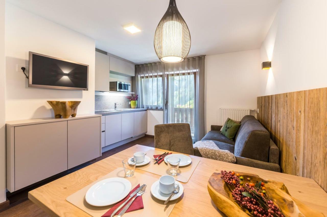 Apartments Mezdi Santa Cristina Val Gardena 外观 照片
